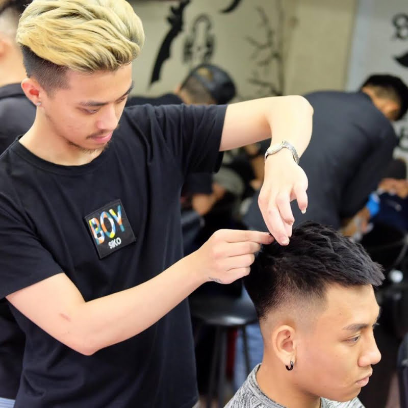 PhongBVB - Học viện đào tạo nghề tóc, dậy cắt tóc nam ở Hà Nội và tpHCM. Là  một học viện Barber lớn Nhất Việt Nam, đã đào tạo hàng nghìn học